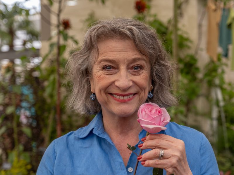 Caroline Quentin with the rose